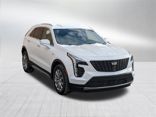 2022 Cadillac XT4 Premium Luxury