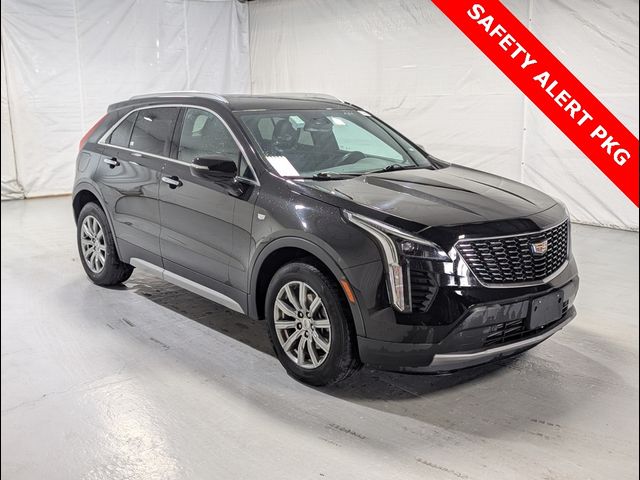 2022 Cadillac XT4 Premium Luxury