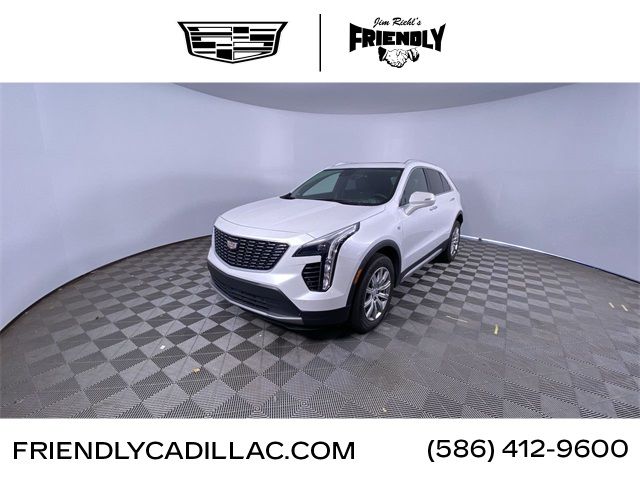 2022 Cadillac XT4 Premium Luxury