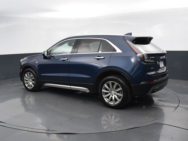 2022 Cadillac XT4 Premium Luxury