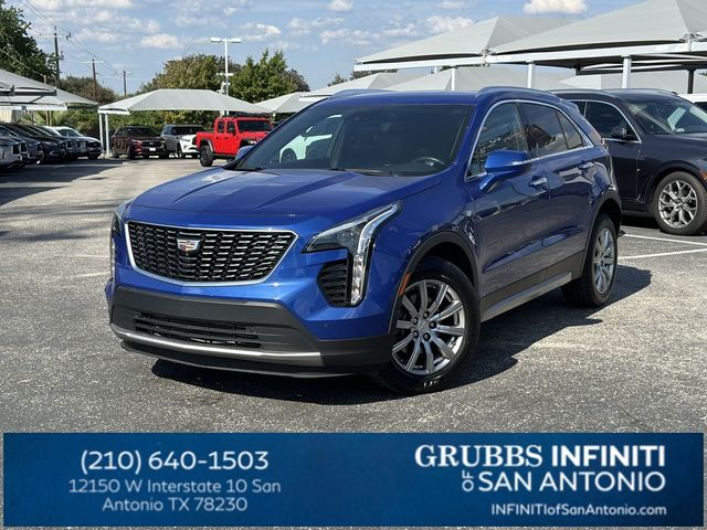 2022 Cadillac XT4 Premium Luxury