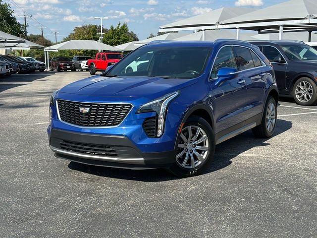 2022 Cadillac XT4 Premium Luxury