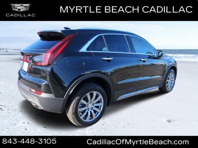 2022 Cadillac XT4 Premium Luxury