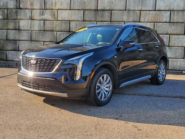 2022 Cadillac XT4 Premium Luxury