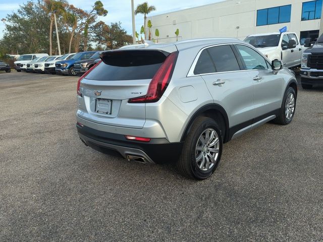 2022 Cadillac XT4 Premium Luxury