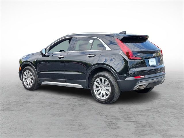 2022 Cadillac XT4 Premium Luxury