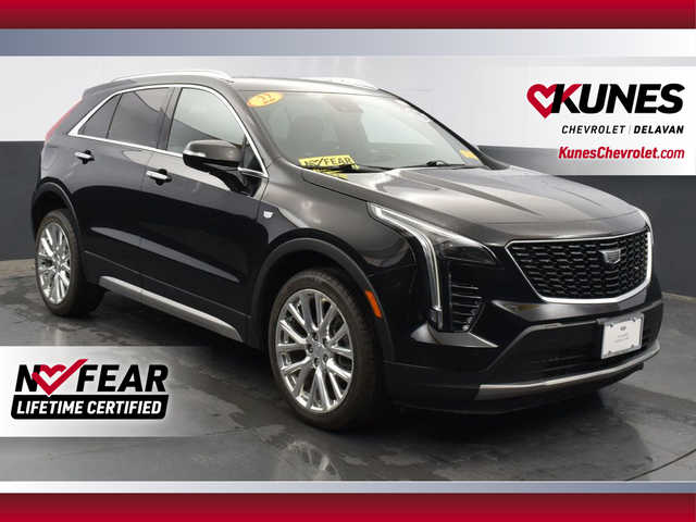 2022 Cadillac XT4 Premium Luxury