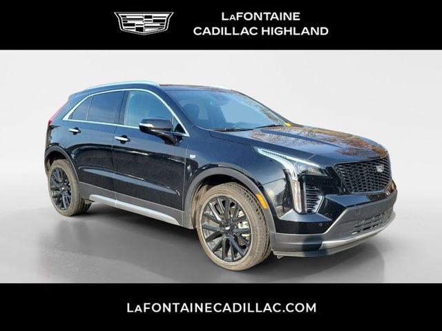 2022 Cadillac XT4 Premium Luxury