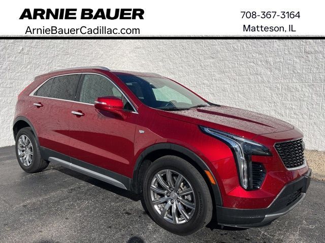 2022 Cadillac XT4 Premium Luxury