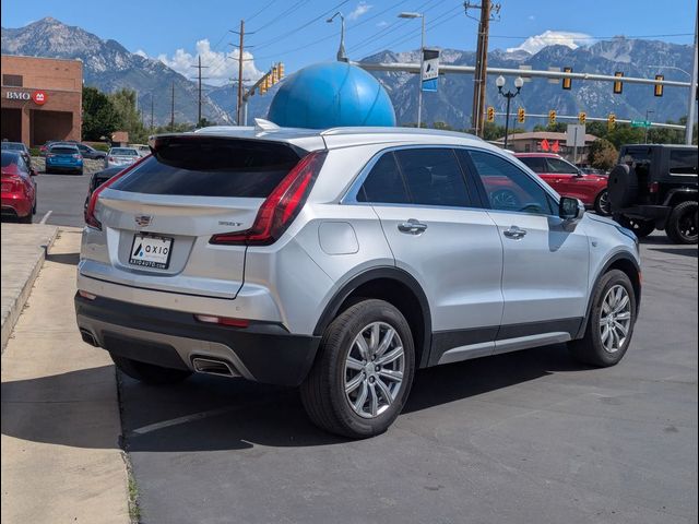 2022 Cadillac XT4 Premium Luxury