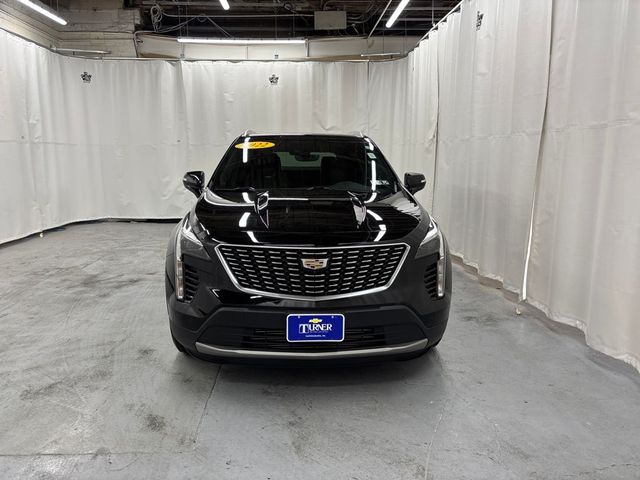 2022 Cadillac XT4 Premium Luxury