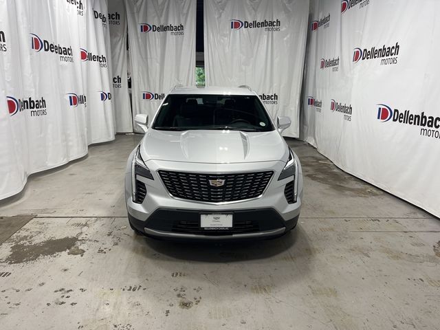 2022 Cadillac XT4 Premium Luxury