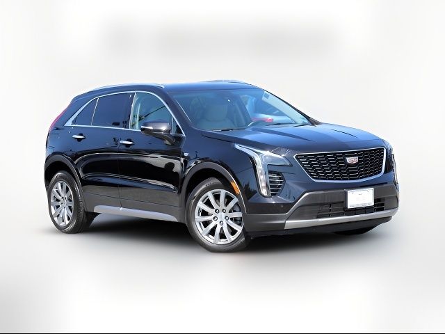 2022 Cadillac XT4 Premium Luxury
