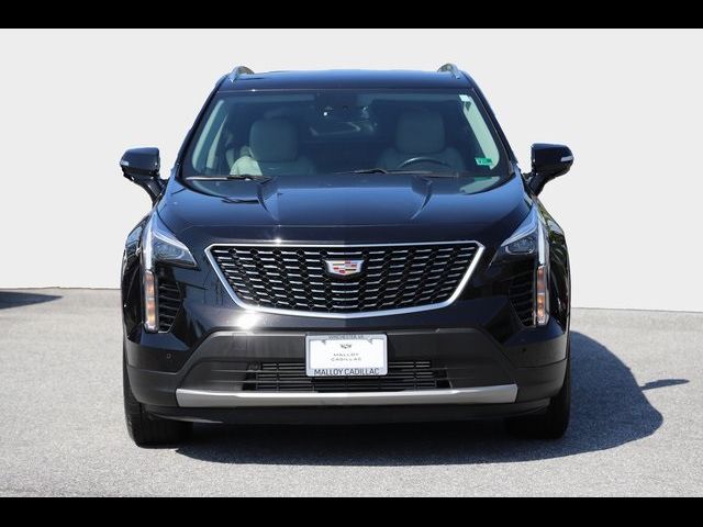 2022 Cadillac XT4 Premium Luxury