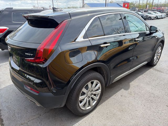 2022 Cadillac XT4 Premium Luxury