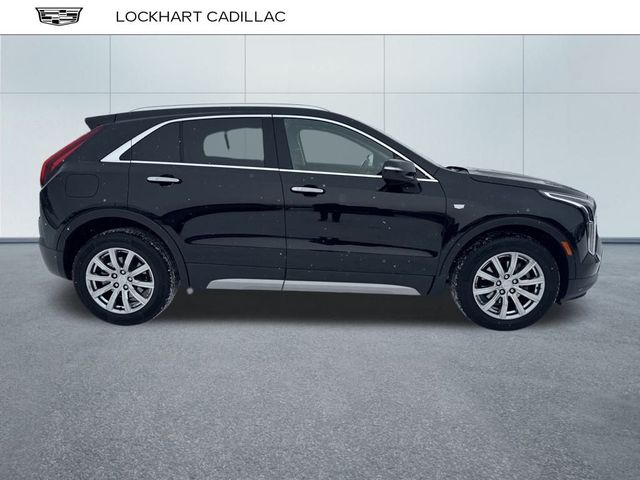 2022 Cadillac XT4 Premium Luxury