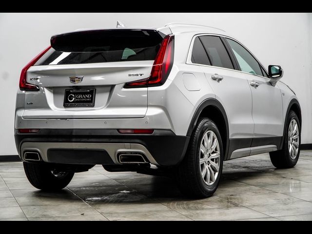 2022 Cadillac XT4 Premium Luxury