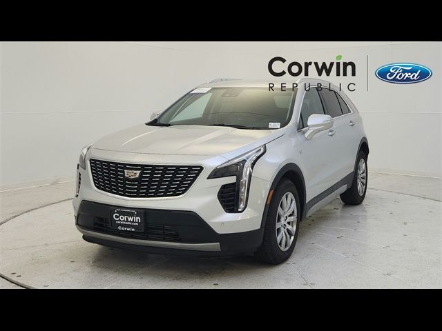 2022 Cadillac XT4 Premium Luxury