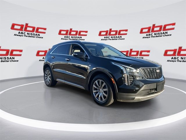 2022 Cadillac XT4 Premium Luxury