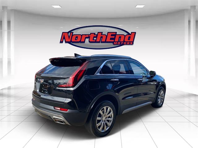 2022 Cadillac XT4 Premium Luxury