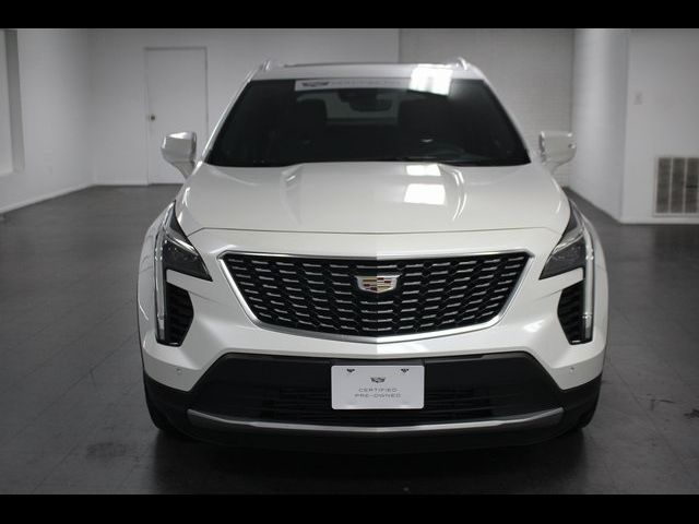 2022 Cadillac XT4 Premium Luxury