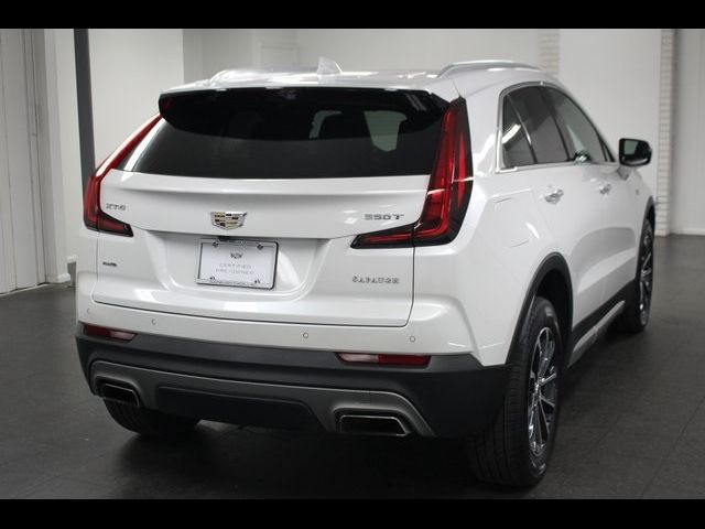 2022 Cadillac XT4 Premium Luxury