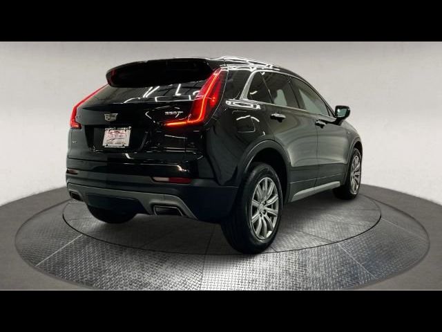 2022 Cadillac XT4 Premium Luxury