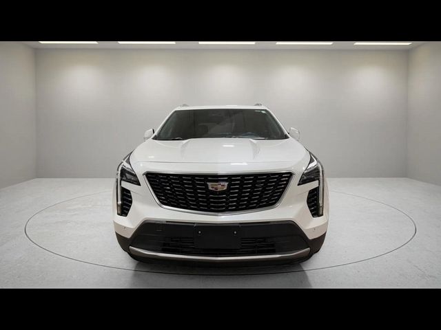 2022 Cadillac XT4 Premium Luxury