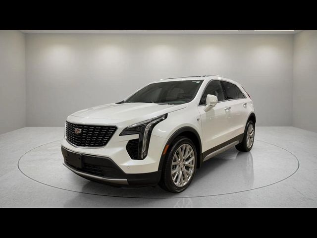 2022 Cadillac XT4 Premium Luxury