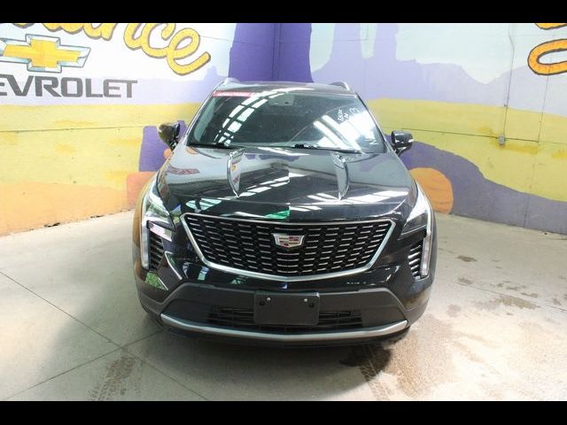 2022 Cadillac XT4 Premium Luxury