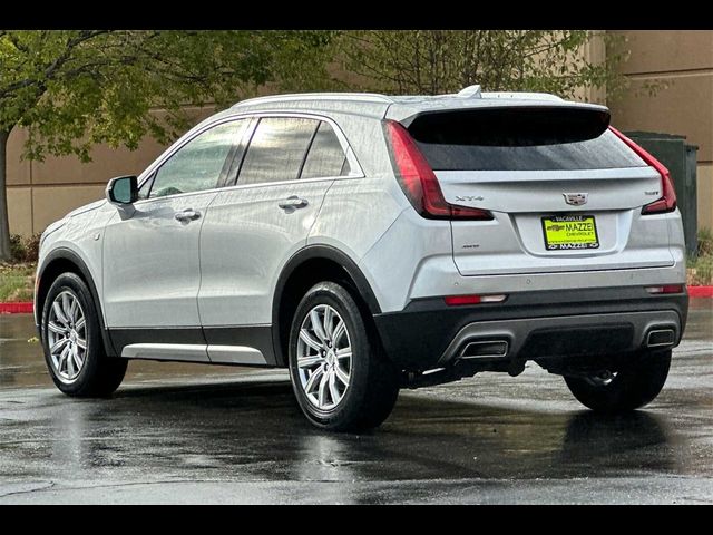 2022 Cadillac XT4 Premium Luxury