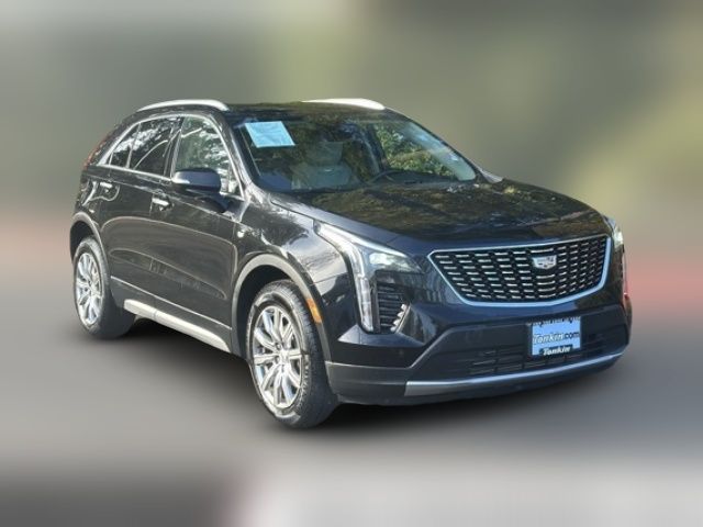 2022 Cadillac XT4 Premium Luxury