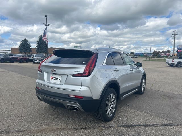 2022 Cadillac XT4 Premium Luxury