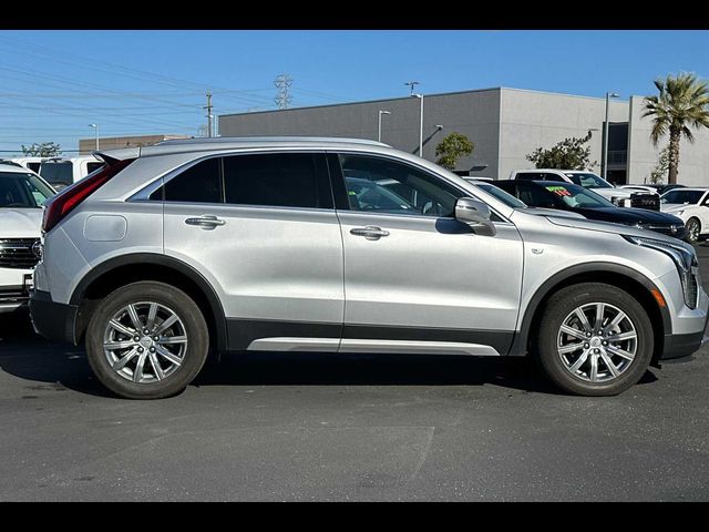 2022 Cadillac XT4 Premium Luxury