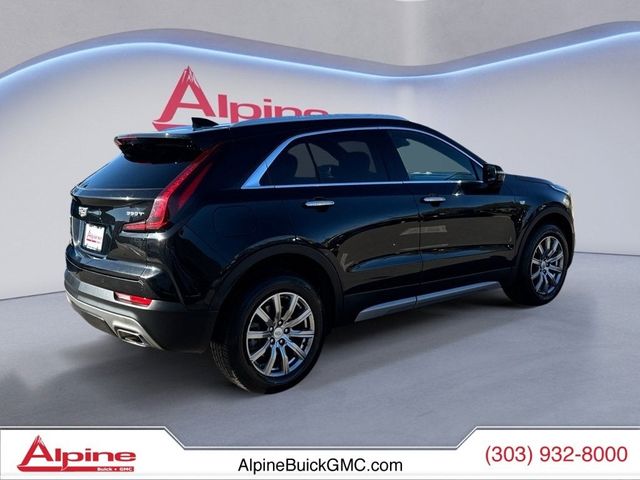 2022 Cadillac XT4 Premium Luxury