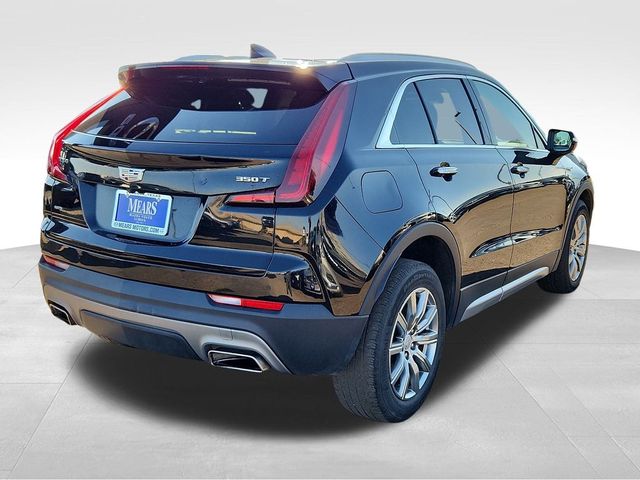 2022 Cadillac XT4 Premium Luxury