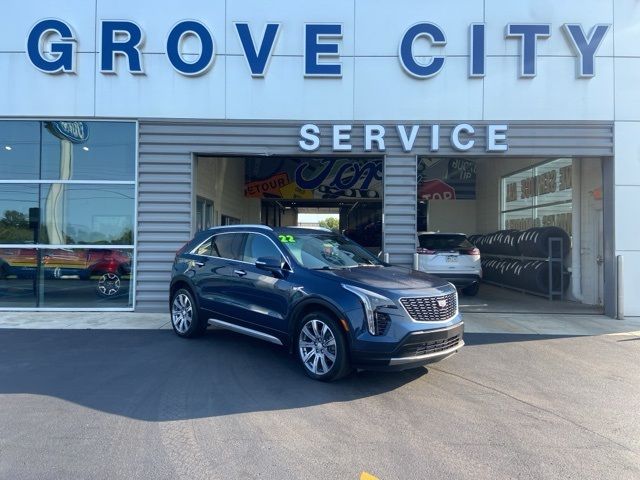 2022 Cadillac XT4 Premium Luxury