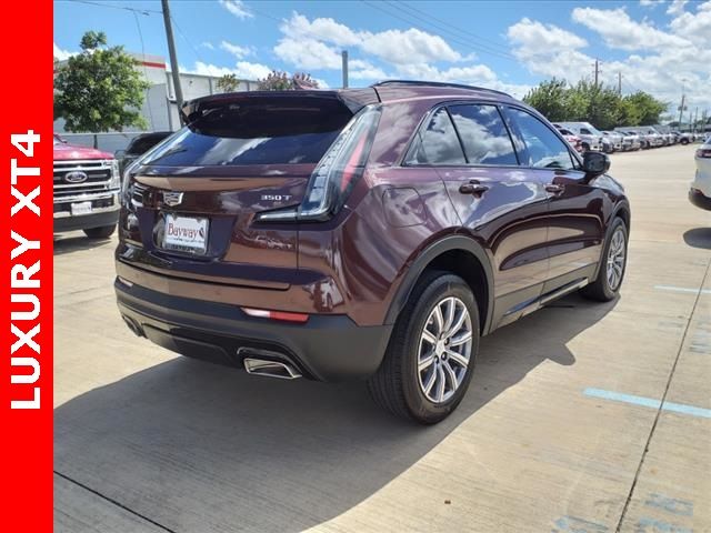 2022 Cadillac XT4 Sport