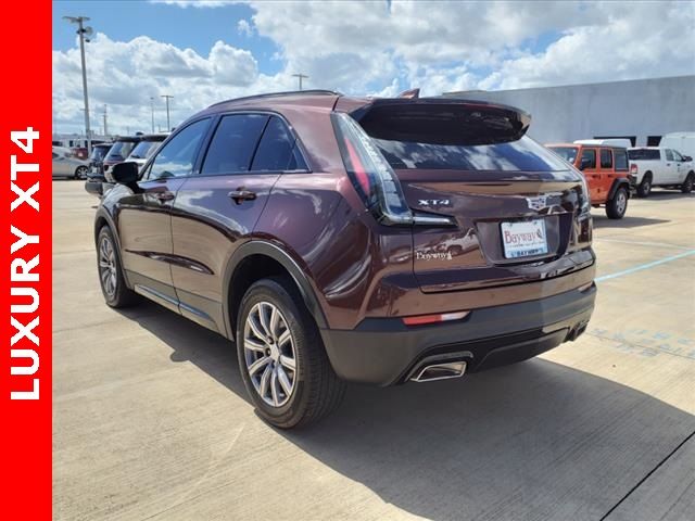 2022 Cadillac XT4 Sport