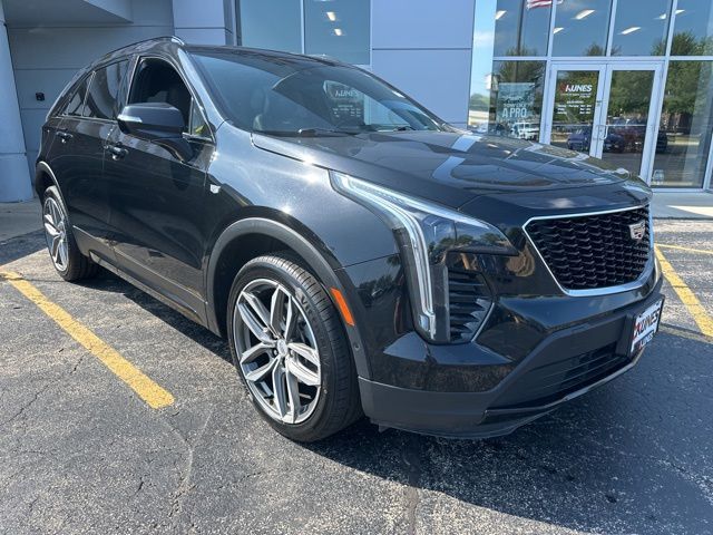 2022 Cadillac XT4 Sport