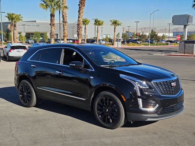 2022 Cadillac XT5 Premium Luxury