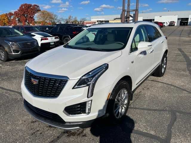 2022 Cadillac XT5 Premium Luxury