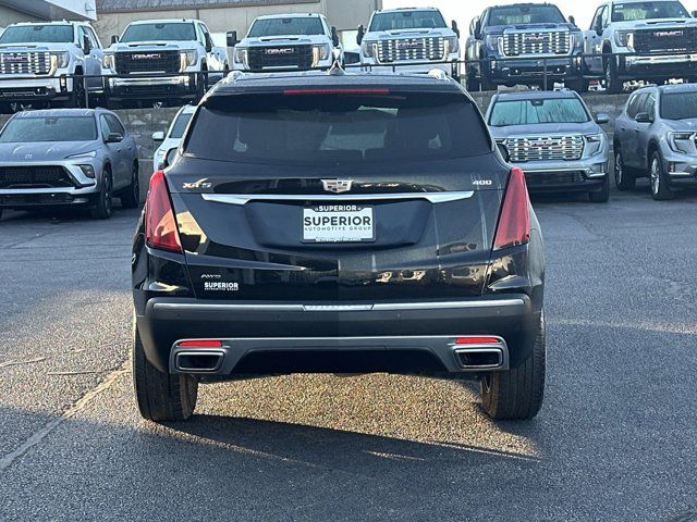 2022 Cadillac XT5 Premium Luxury