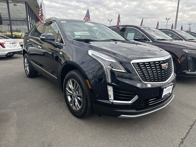 2022 Cadillac XT5 Premium Luxury