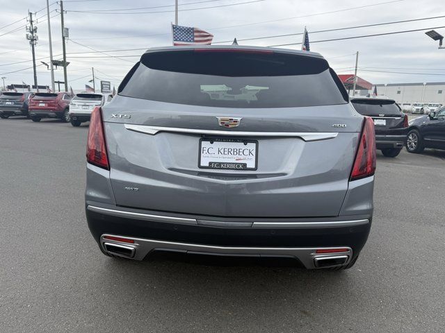 2022 Cadillac XT5 Premium Luxury