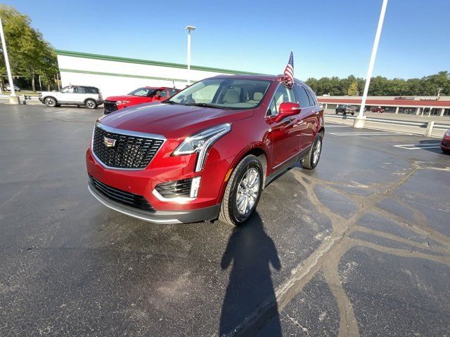 2022 Cadillac XT5 Premium Luxury