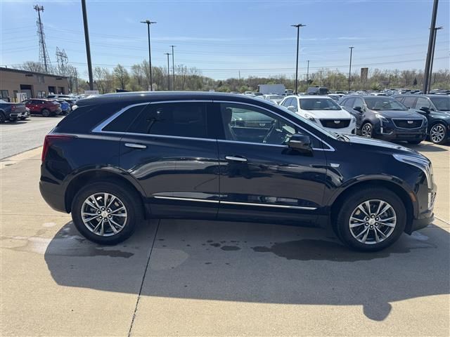 2022 Cadillac XT5 Premium Luxury