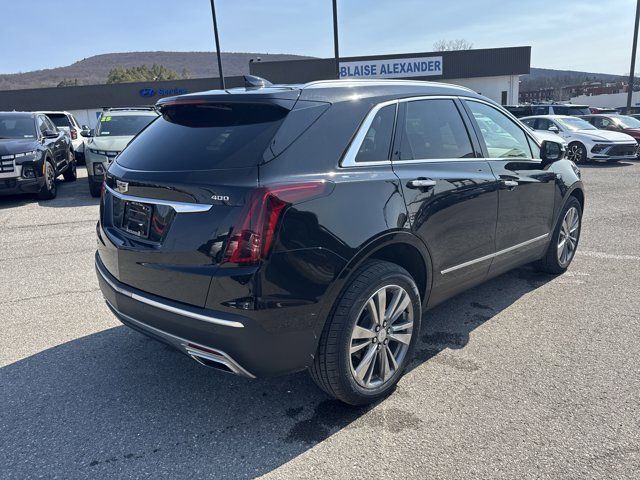 2022 Cadillac XT5 Premium Luxury