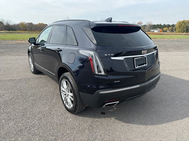 2022 Cadillac XT5 Sport