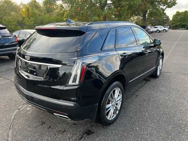 2022 Cadillac XT5 Sport